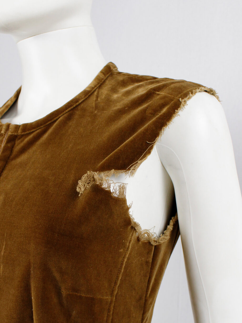 Dries Van Noten brown velvet dress with corset hooks and open skirt fall 1999 (3)