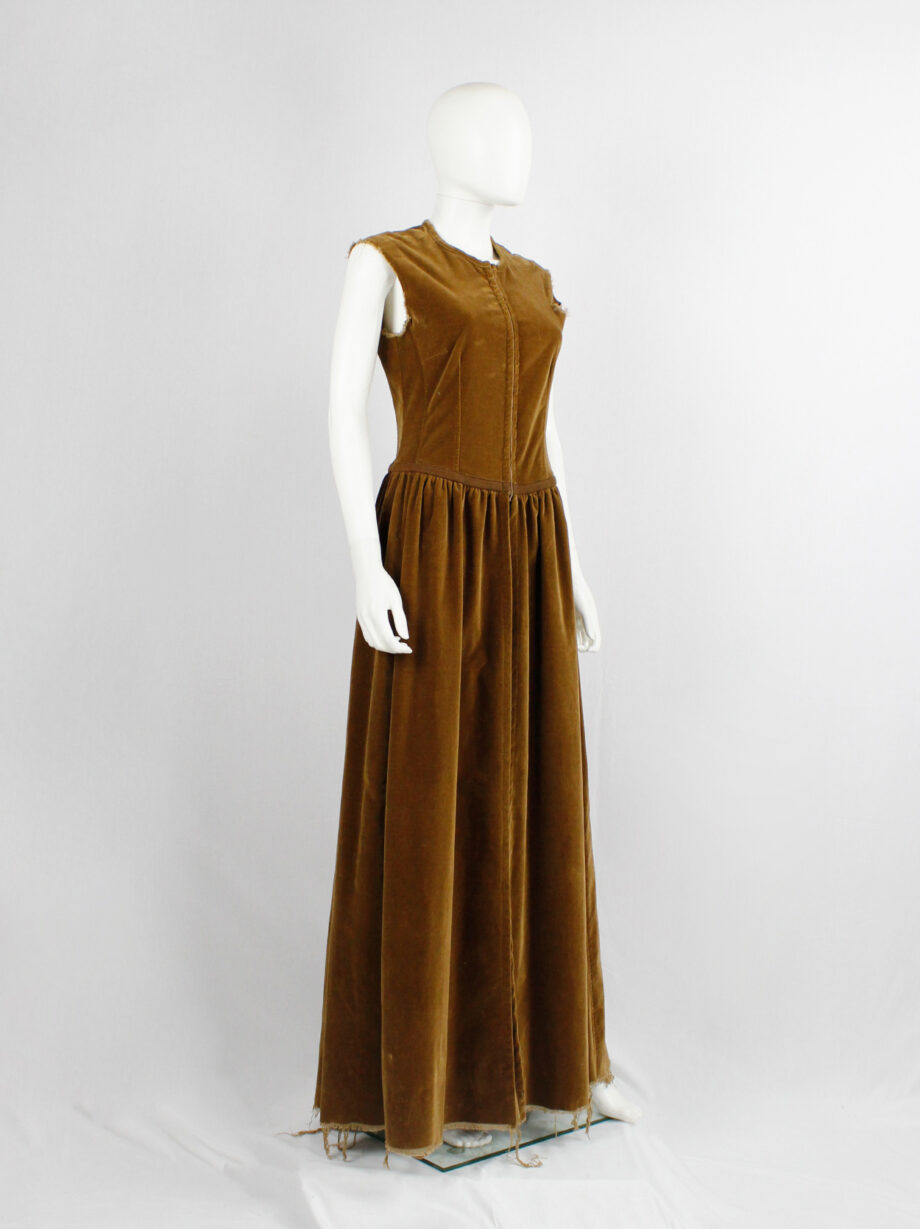 Dries Van Noten brown velvet dress with corset hooks and open skirt fall 1999 (7)
