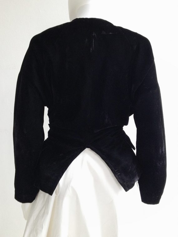 vintage Comme des Garçons black deconstructed blazer – runway 1990