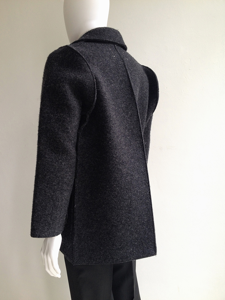 Maison Martin Margiela grey flat coat — spring 1998 - V A N II T A S