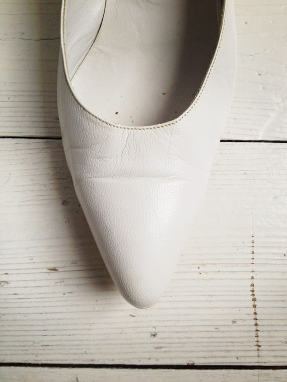Maison Martin Margiela white pumps with missing heel 2000 2695 copy