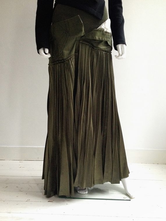 Junya Watanabe deconstructed green pleated skirt — fall 2010