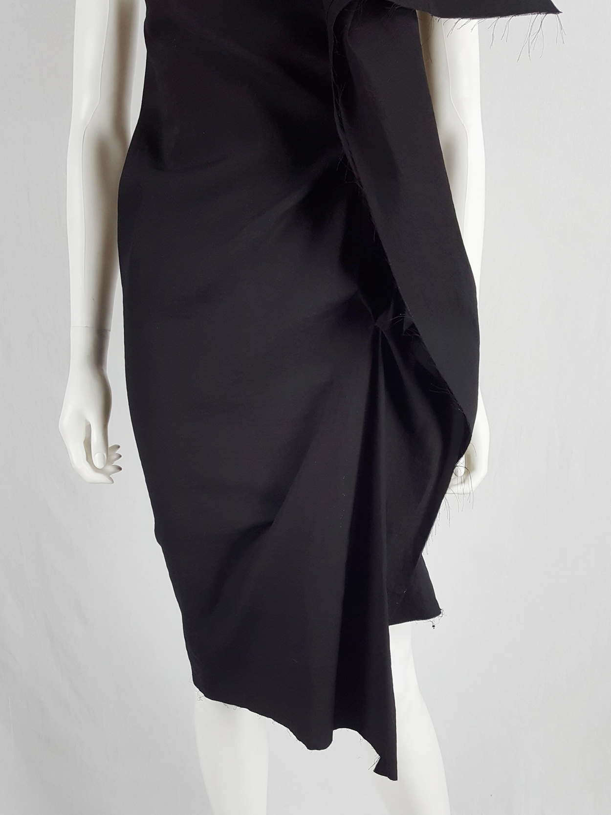 Uma Wang black dress with sculptural front drape — spring 2013 - V A N ...
