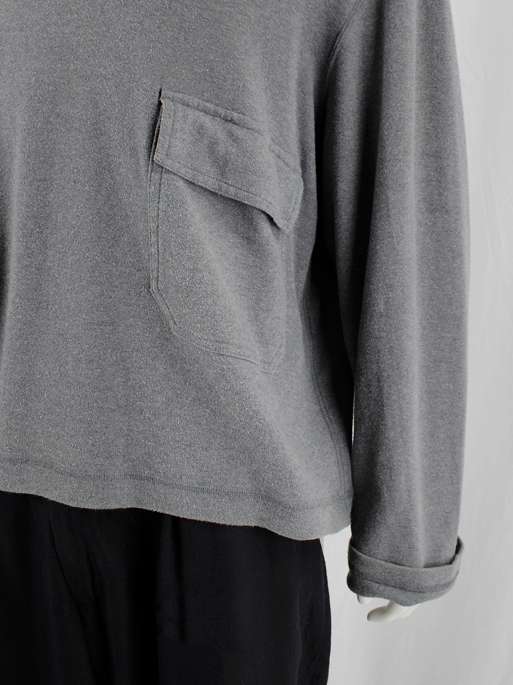 vintage Yohji Yamamoto grey hooded boxy jumper with pockets 1980s 90s 80s (2)