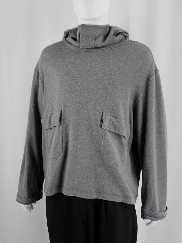vintage Yohji Yamamoto grey hooded boxy jumper with pockets 1980s 90s 80s (7)