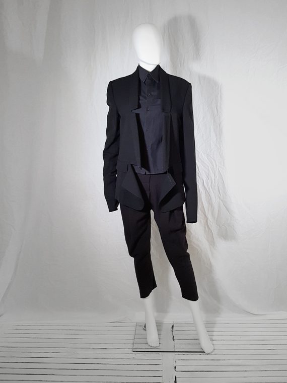 Ann Demeulemeester black blazer with cut panel runway fall 2011 _173605