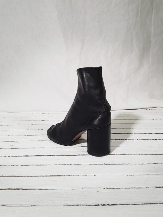 archive Maison Martin Margiela black leather tabi boots with block heel_151641