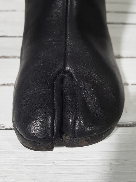 archive Maison Martin Margiela black leather tabi boots with block heel_151757
