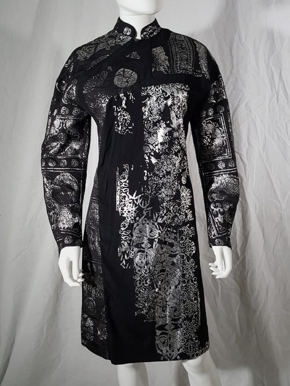 AF Vandevorst black dress with silver Chinese brocade runway spring 2016162726