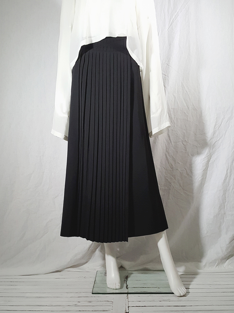 archive Dries Van Noten black front pleated skirt early 90s 162228