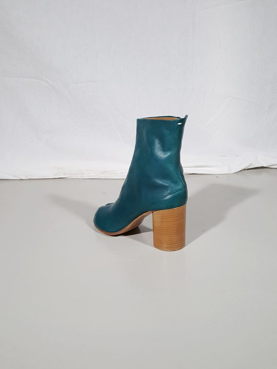 vintage Maison Martin Margiela green tabi boots with wooden block heel 181530