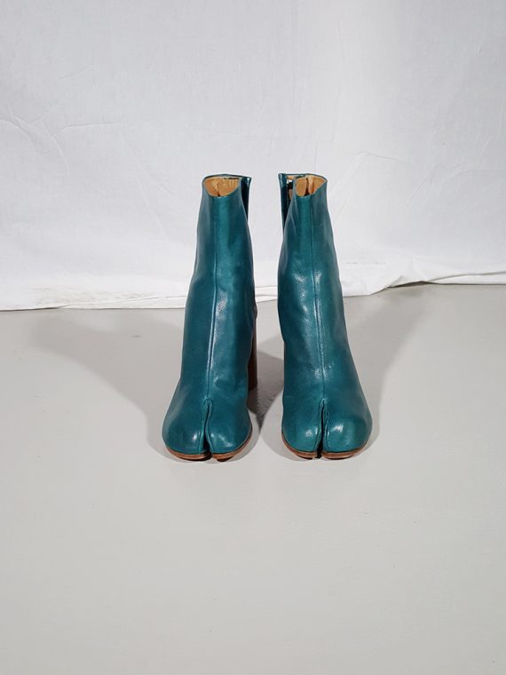 vintage Maison Martin Margiela green tabi boots with wooden block heel 181557