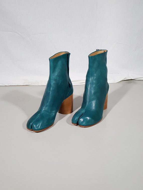 vintage Maison Martin Margiela green tabi boots with wooden block heel 181610(0)
