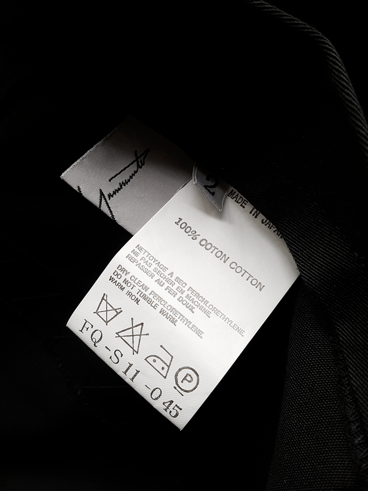 Yohji Yamamoto black structured skirt with sideways curve - V A N II T A S