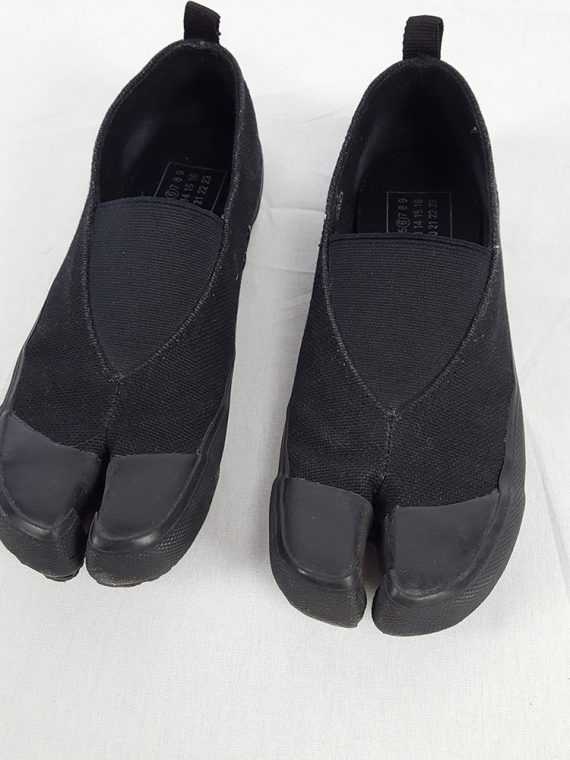 vintage Maison Martin Margiela MM6 black tabi sneaker slip ons early 2000s 115326(0)