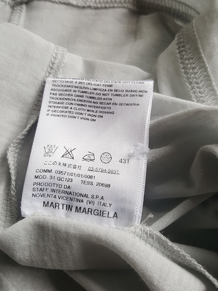 Maison Martin Margiela grey t-shirt with gathered sleeve — spring 2008 ...
