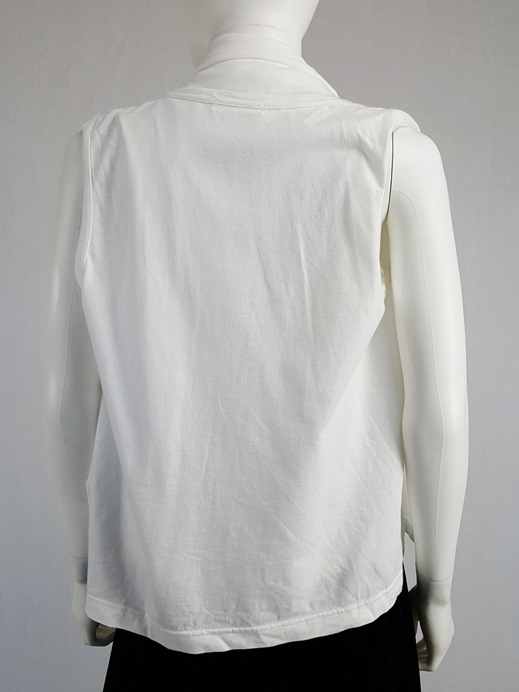Comme des Garçons white vest with oversized braids — spring 2003 - V A ...
