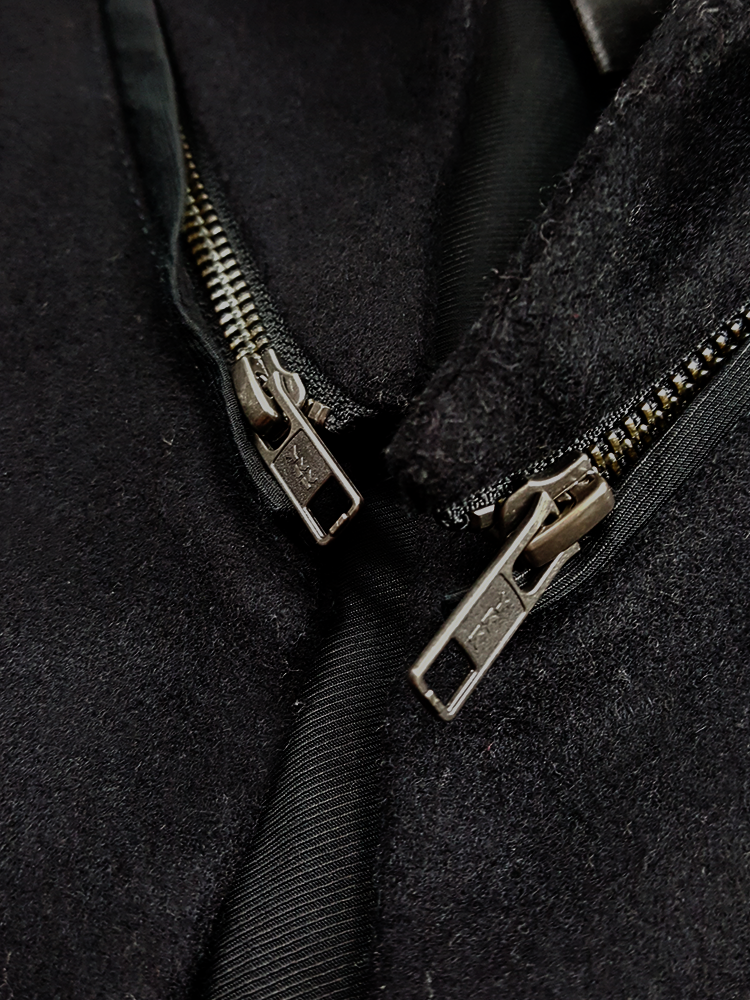 Ann Demeulemeester dark navy coat with zip-off collar - V A N II T A S
