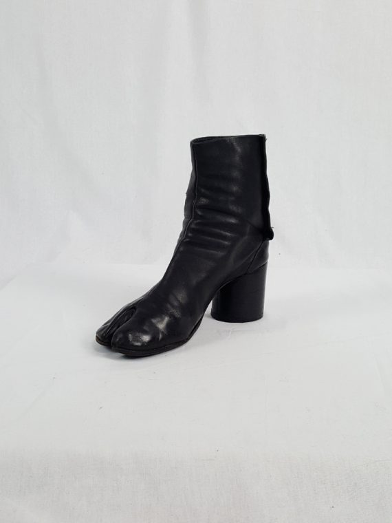 vintage Maison Martin Margiela black leather tabi boots with block heel 1990s archive 111714