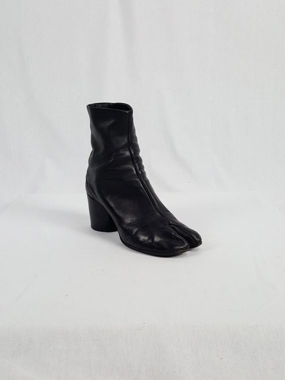 vintage Maison Martin Margiela black leather tabi boots with block heel 1990s archive 111742(0)