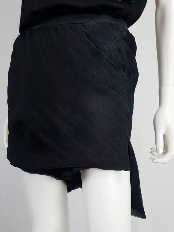 vintage Rick Owens ANTHEM black silk lotus shorts132235