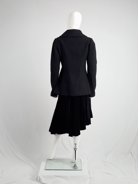vintage Yohji Yamamoto black double-breasted coat with round collar 180444