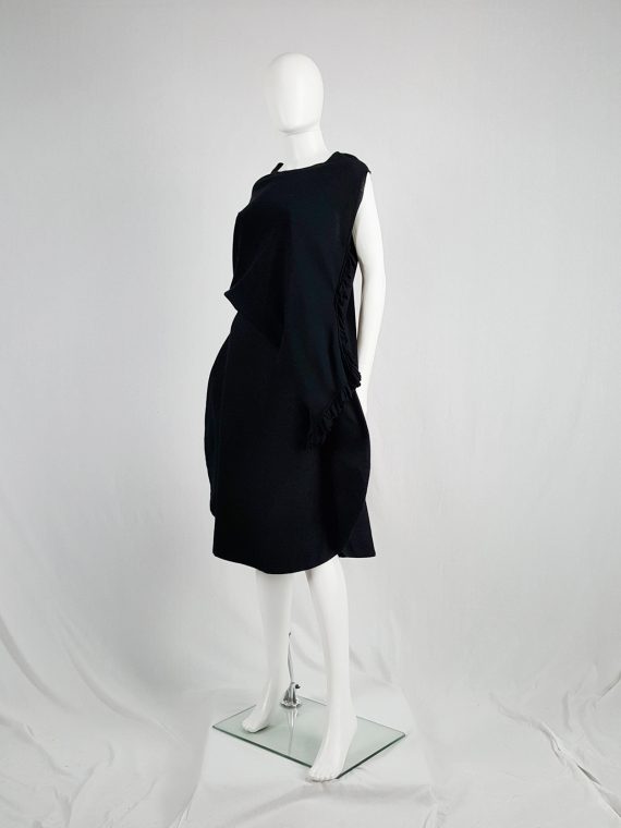 vintage Comme des Garcons black 2D circle skirt fall 2012 130912