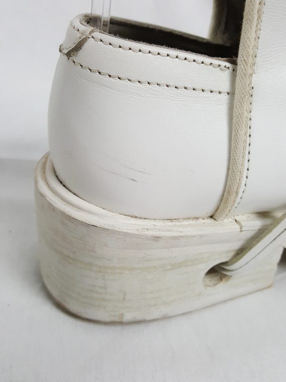 vaniitas vintage Dirk Bikkembergs white mountaineering boots with laces through the soles 90s archive143600(0)