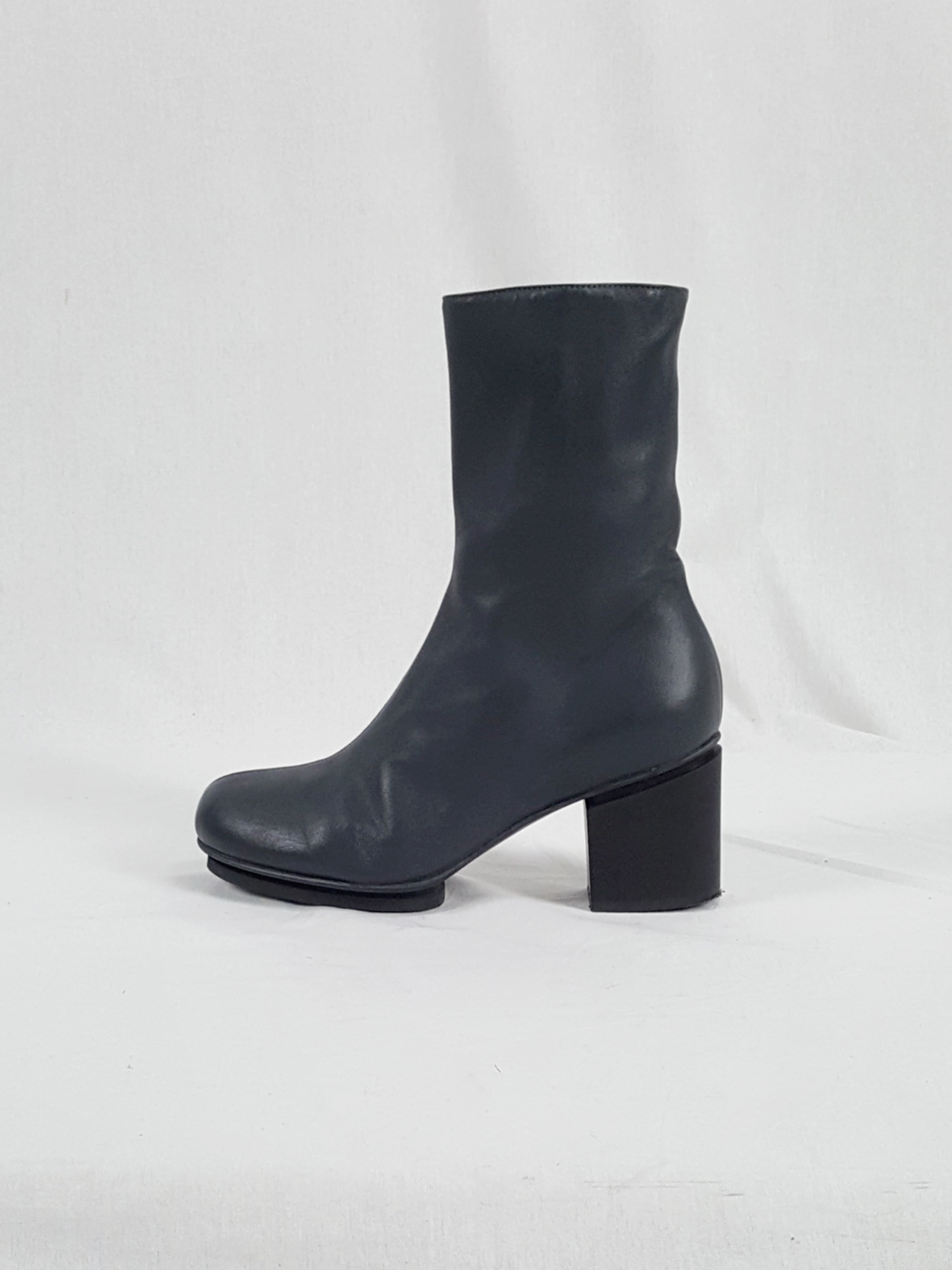 Margiela MM6 grey ankle boots with tall sock overlayer (37) — fall 2009 ...