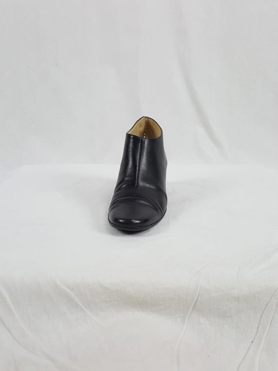 vaniitas vintage Ann Demeulemeester black pumps with cut out and banana heel 1990s102625(0)