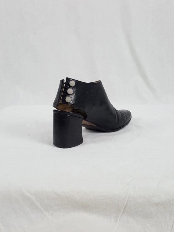 vaniitas vintage Ann Demeulemeester black pumps with cut out and banana heel 1990s102700(0)