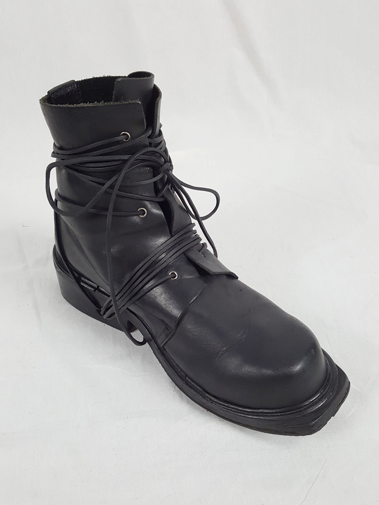 Dirk Bikkembergs black tall boots with laces through the soles (44 ...