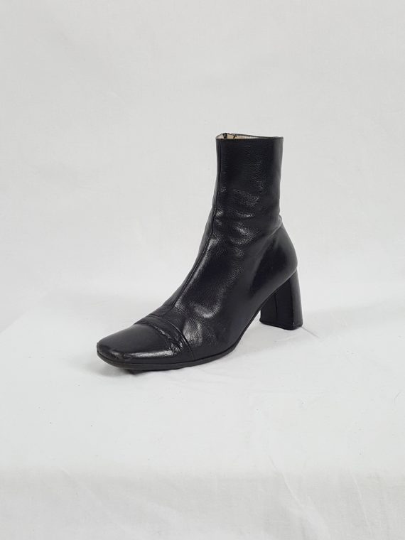 Vaniitas Ann Demeulemeester black ankle boots with banana heel 1990S 122208