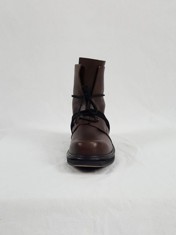 Vaniitas Dirk Bikkembergs brown boots with hooks and laces through the soles 90s 142501