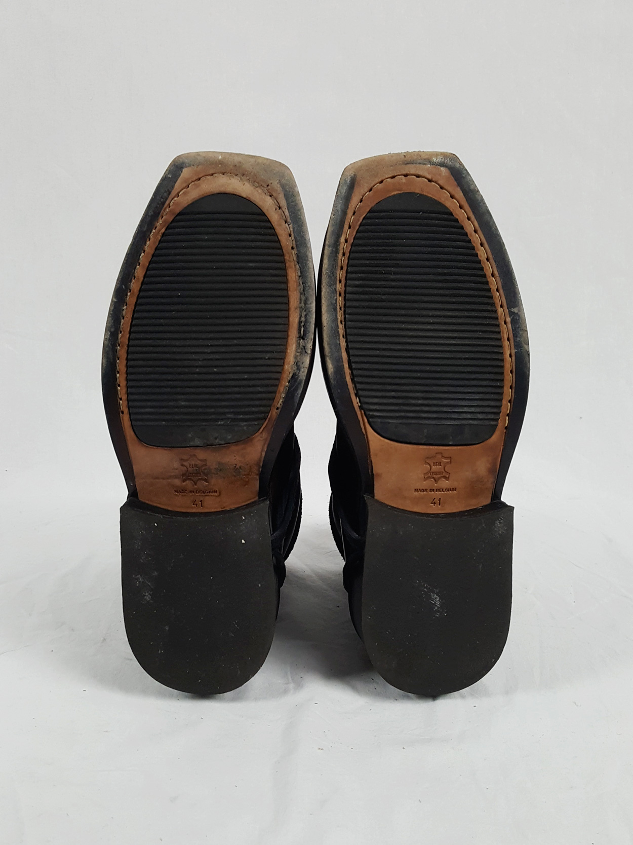 Dirk Bikkembergs brown boots with hooks and laces through the soles (41 ...