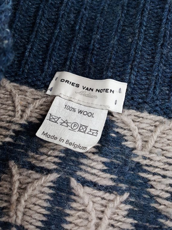 Vaniitas Dries Van Noten blue and beige knit top with geometric motif fall 2004 153700