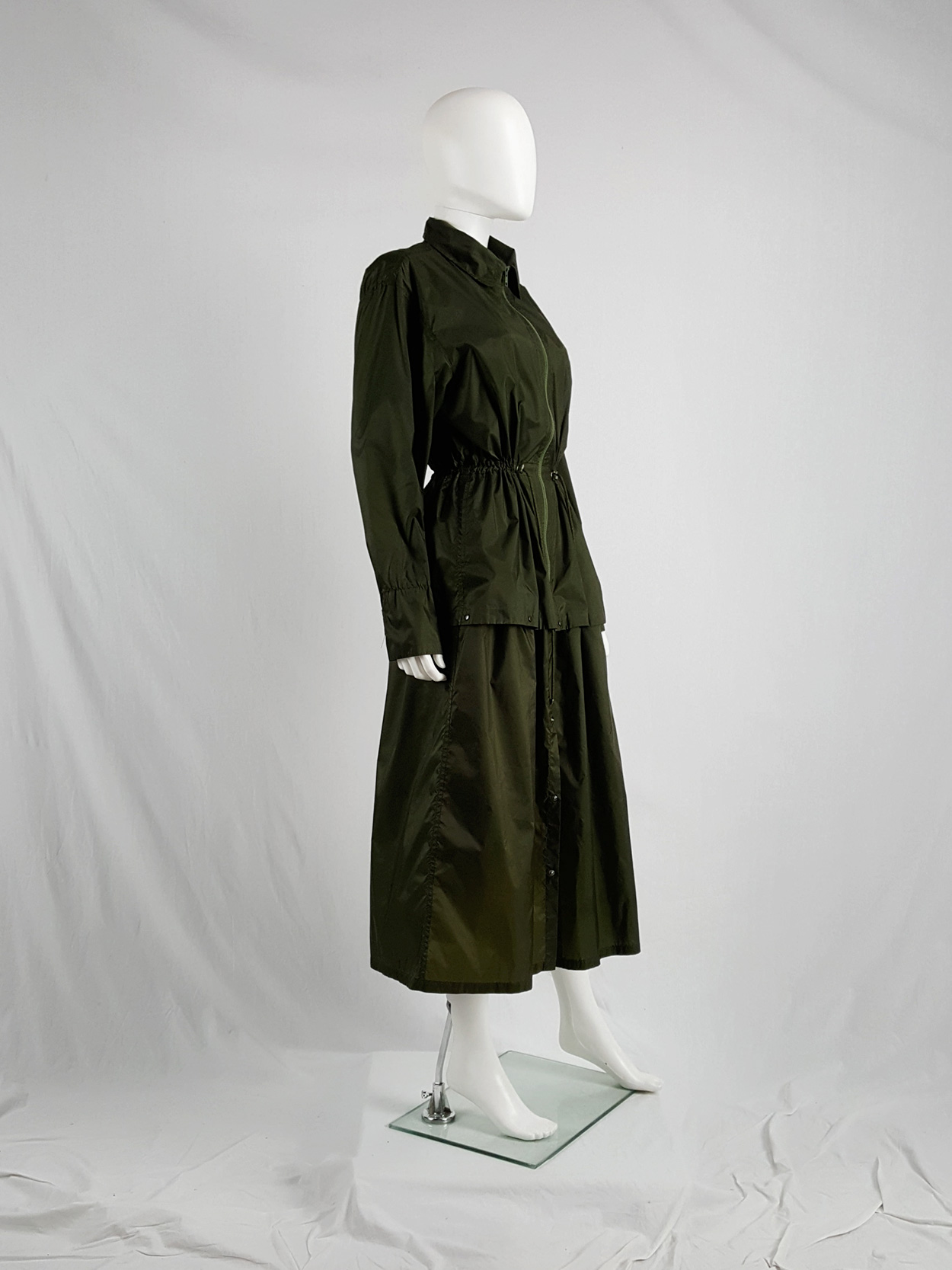 Issey Miyake Windcoat green oversized or dress-shaped parka — 1990s - V ...