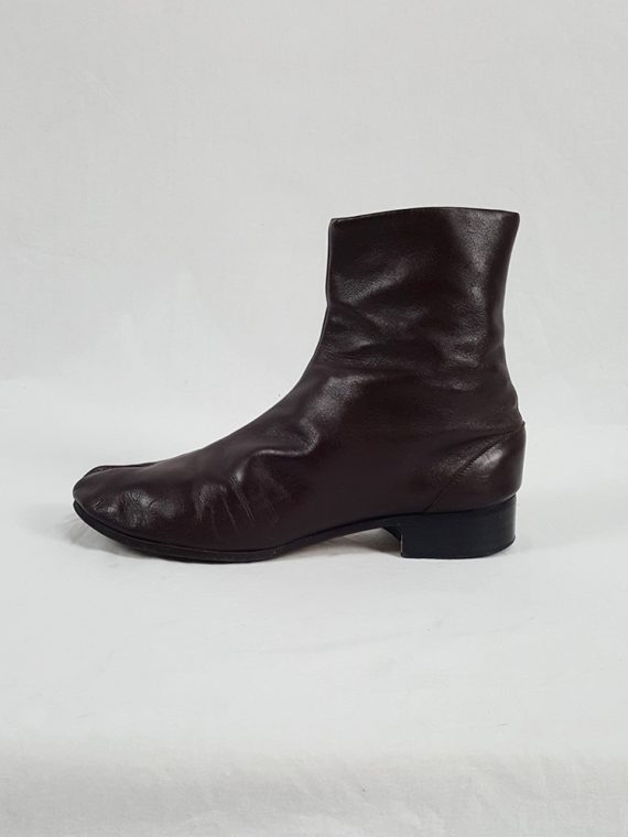 Vaniitas Maison Martin Margiela brown tabi boots with low heel fall 1998 archive 161748