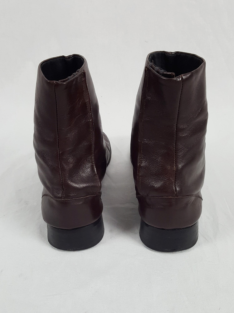 Maison Martin Margiela brown tabi boots with low heel (40) — fall 1998 ...