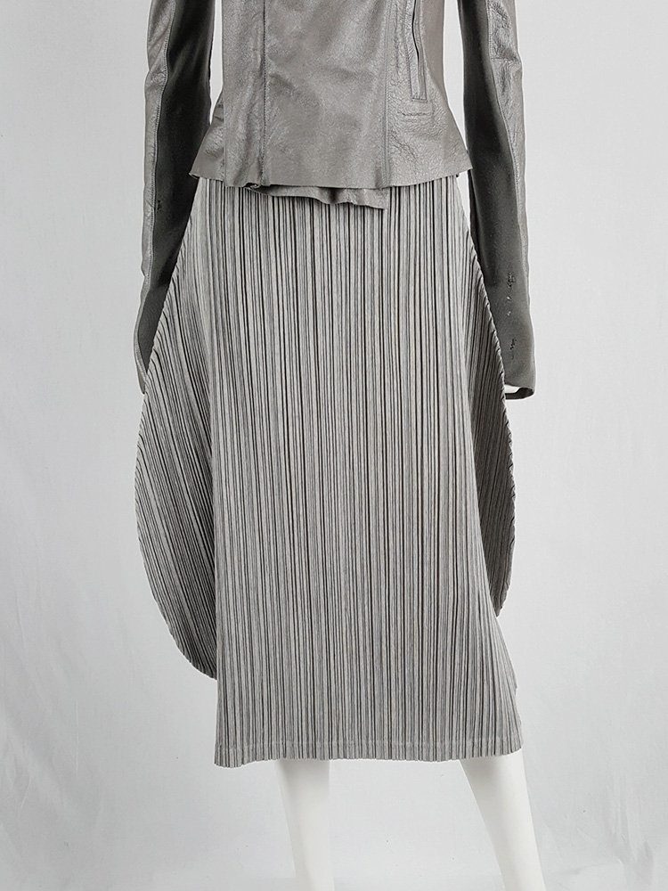 Issey Miyake Pleats Please grey pleated circular skirt - V A N II 