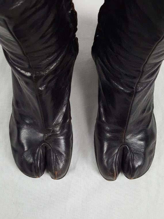 vaniitas vintage Maison Martin Margiela brown tall tabi boots with round heel runway fall 2003 215642