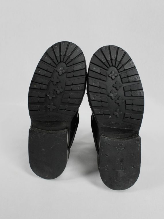 vaniitas vintage Dirk Bikkembergs black boots with blue elastic and metal slit heel fall 1996 1696