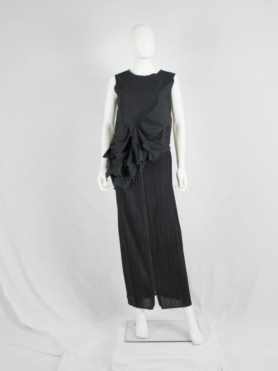 vaniitas vintage Issey Miyake Pleats Please black pleated maxi skirt with front zipper 4900