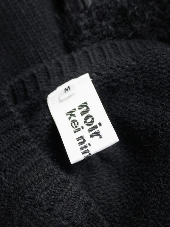 vaniitas vintage Noir Kei Ninomiya black knit top with fluffy sleeves and pleated trim fall 2016 0935