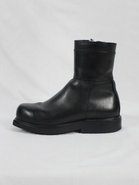 vaniitas vintage Dirk Bikkembergs black boots with mountaineering tip and brown band 1990s 90s 0381