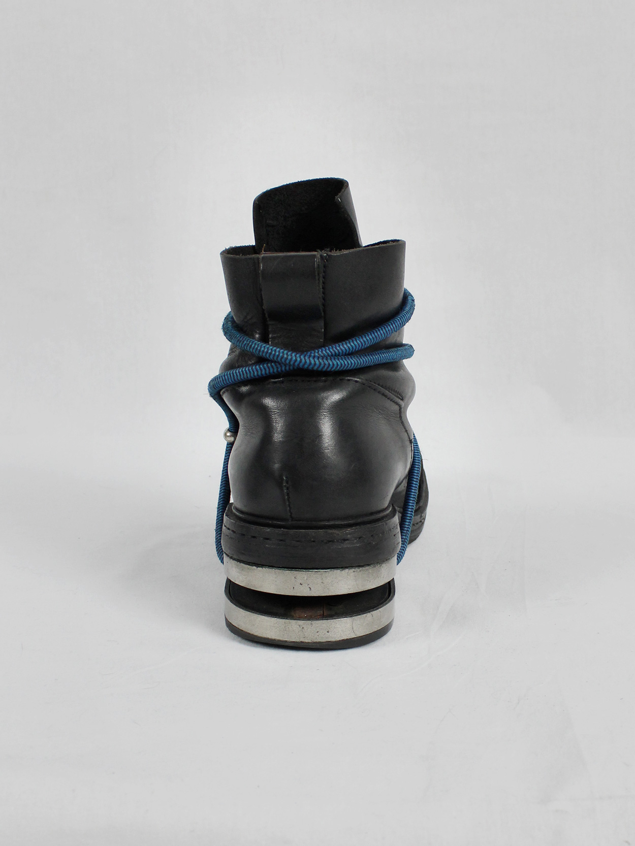 Dirk Bikkembergs black mountaineering boots with blue elastic (40 ...