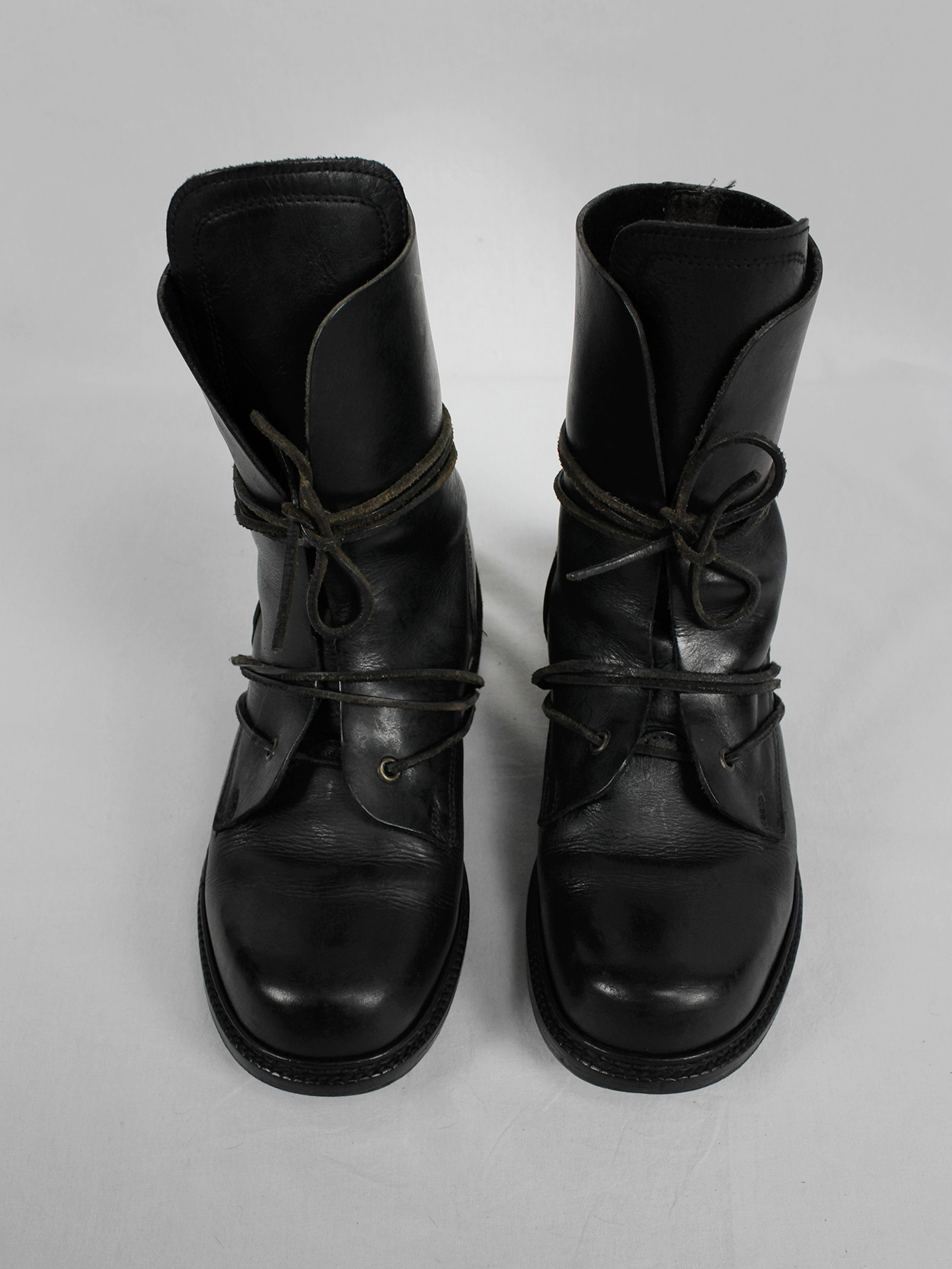 Dirk Bikkembergs black tall boots with laces through the metal heel (39 ...