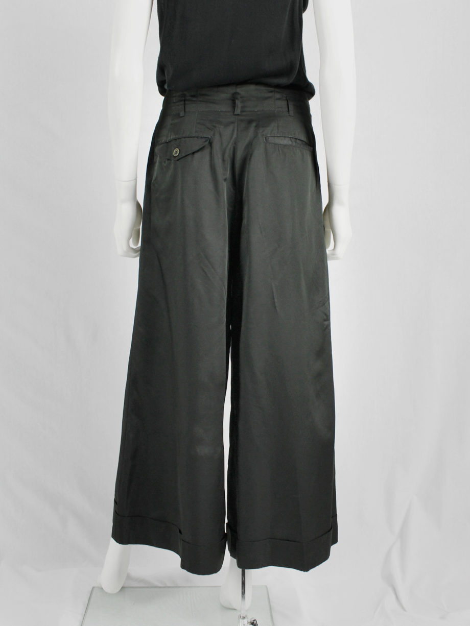 vaniitas Comme des Garcons black trousers with wide flared legs fall 2004_5693