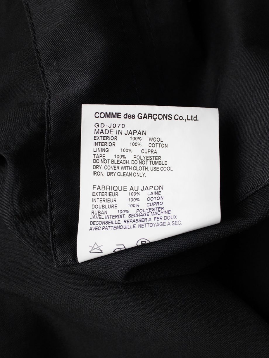 vaniitas vintage Comme des Garcons black jacket with drape and trompe l’oeil seams fall 2009 1115