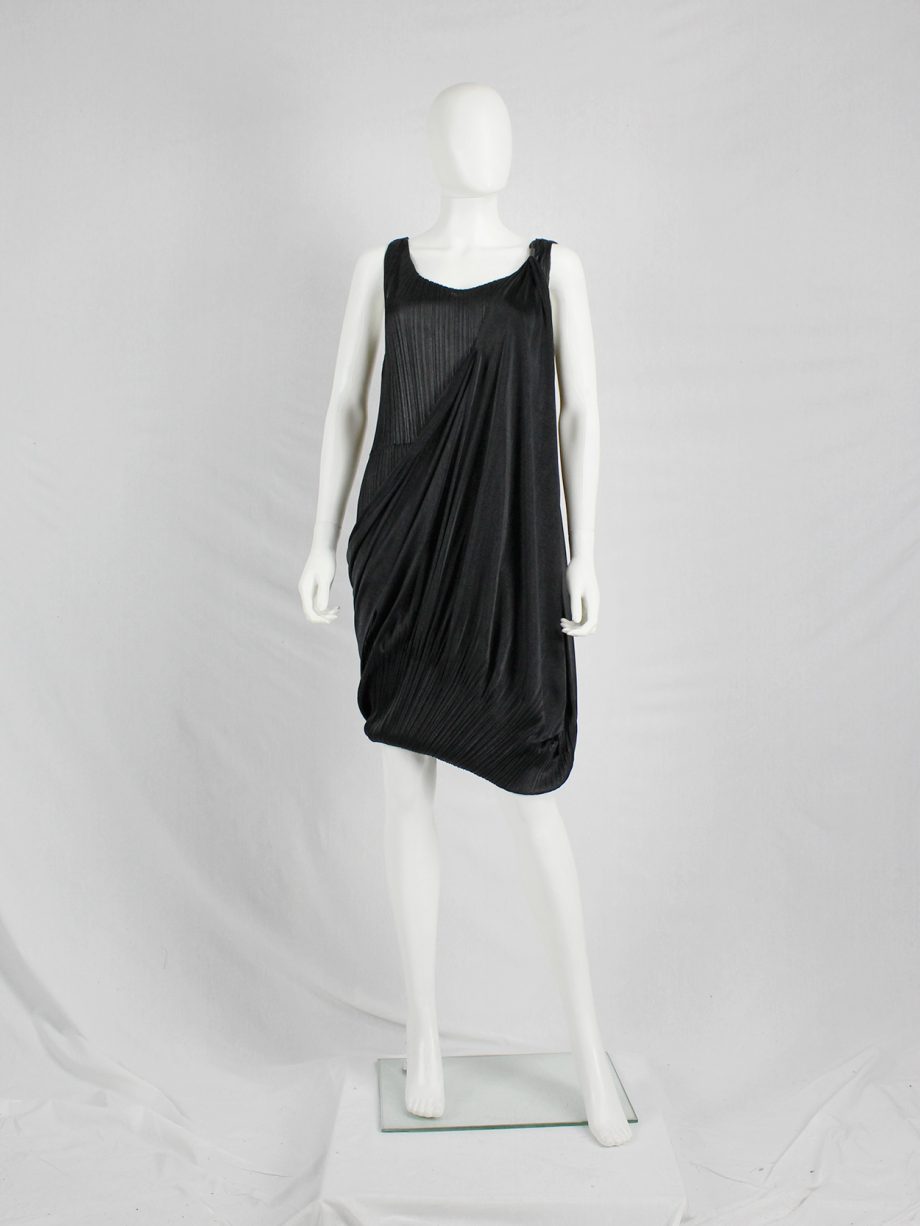 vaniitas vintage Issey Miyake Fete black double layered dress with fine pleats 1618